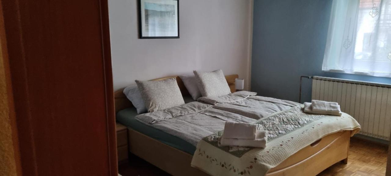 Apartma Zele Postojna Exterior foto